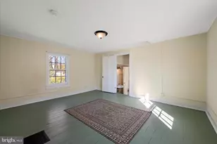 306 E Main St, Berryville, VA 22611 - Photo 33