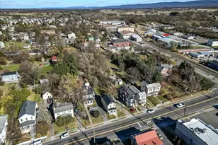 306 E Main St, Berryville, VA 22611 - Photo 49