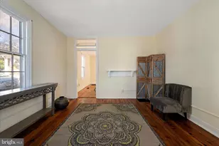 306 E Main St, Berryville, VA 22611 - Photo 11