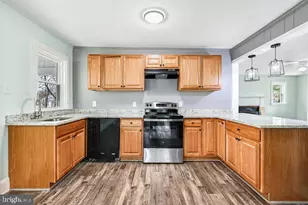 201 N Greenway Ave, Boyce, VA 22620 - Photo 3