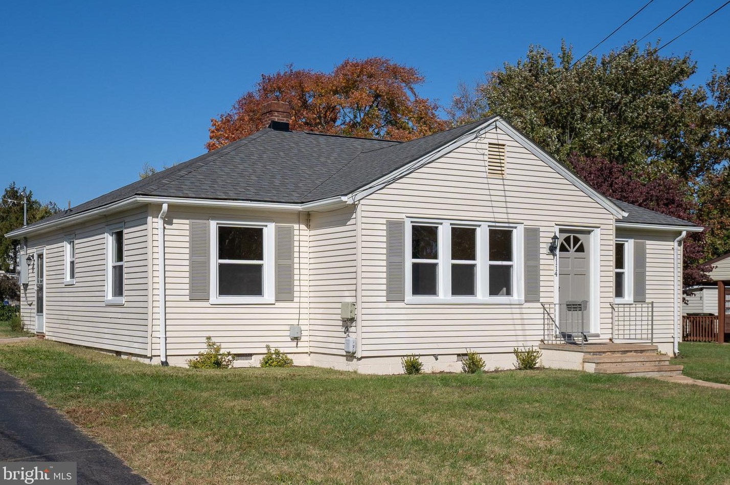 1114 Lee St, Culpeper VA  22701-1517 exterior
