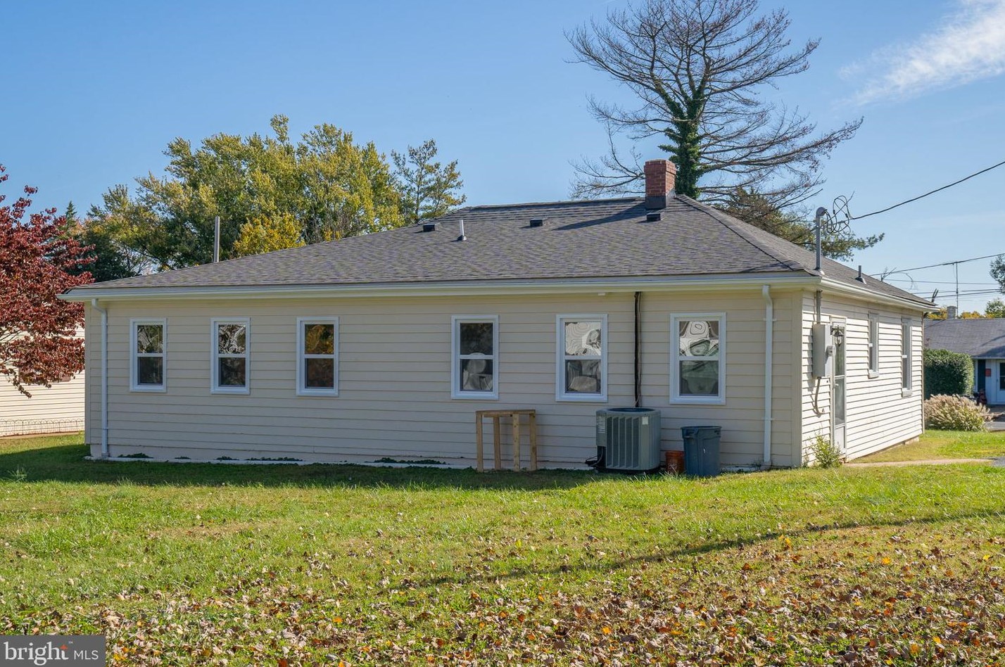 1114 Lee St, Culpeper VA  22701-1517 exterior