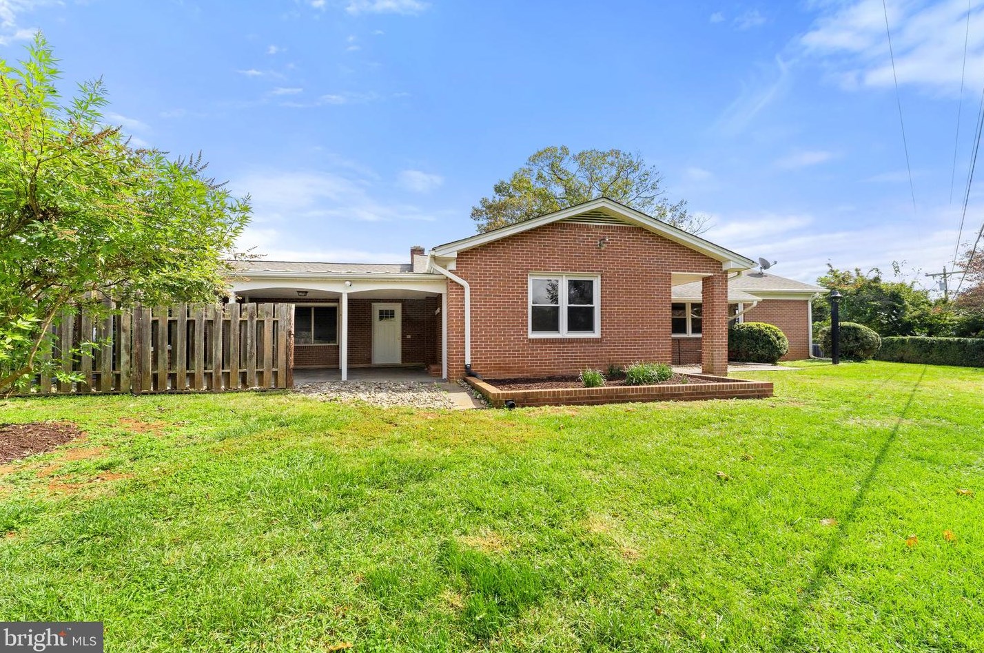 11166 Rixeyville Rd, Culpeper VA  22701-4772 exterior