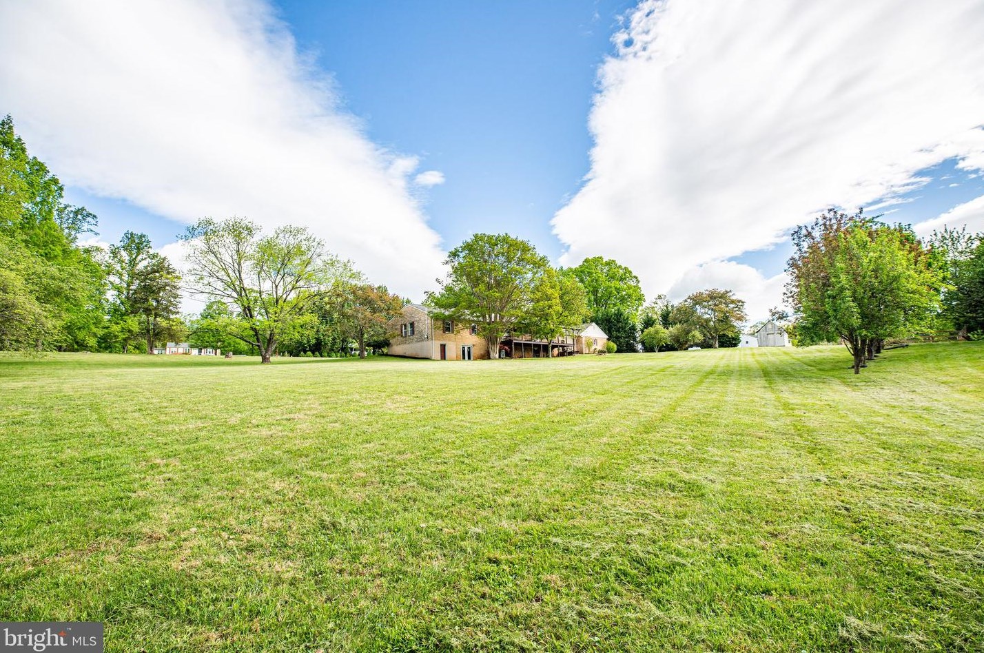 17418 Waterloo Rd, Viewtown VA  20106-2166 exterior
