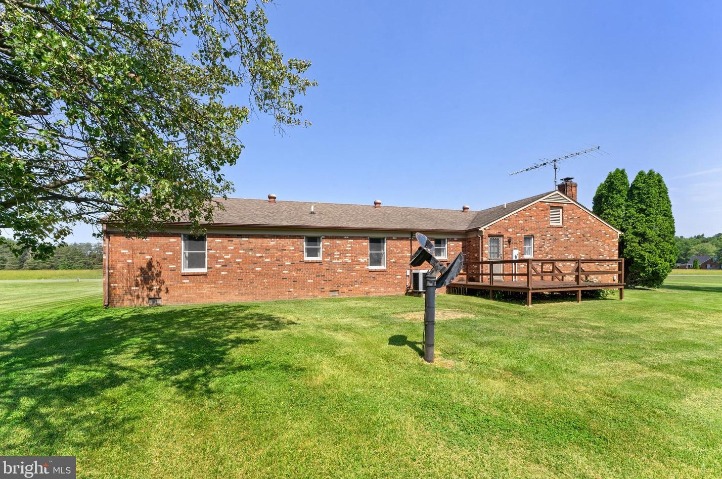 20266 Cedar Grv Rd, Culpeper VA  22701-7808 exterior