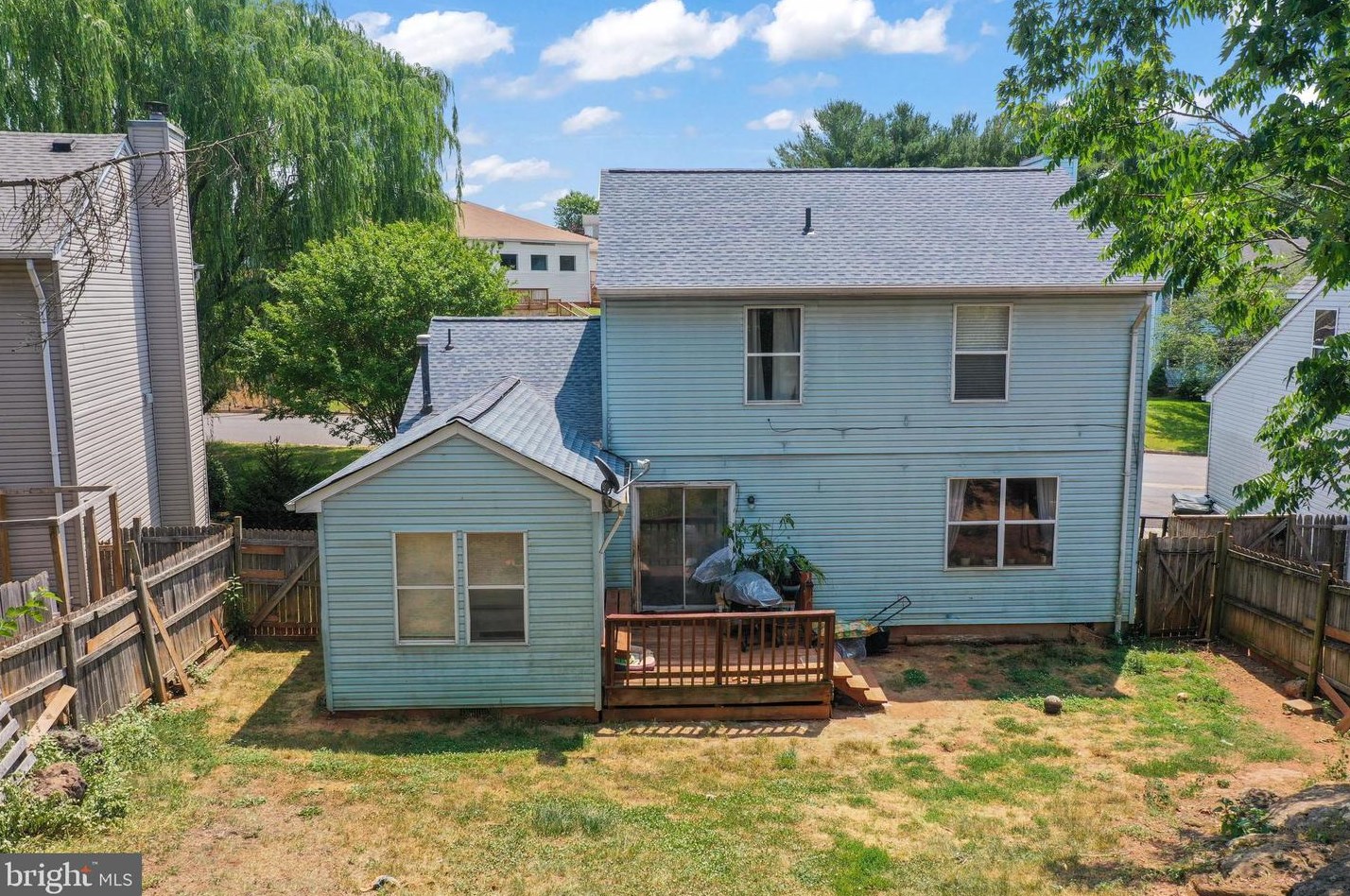 513 Clubhouse Way, Culpeper VA  22701-4294 exterior