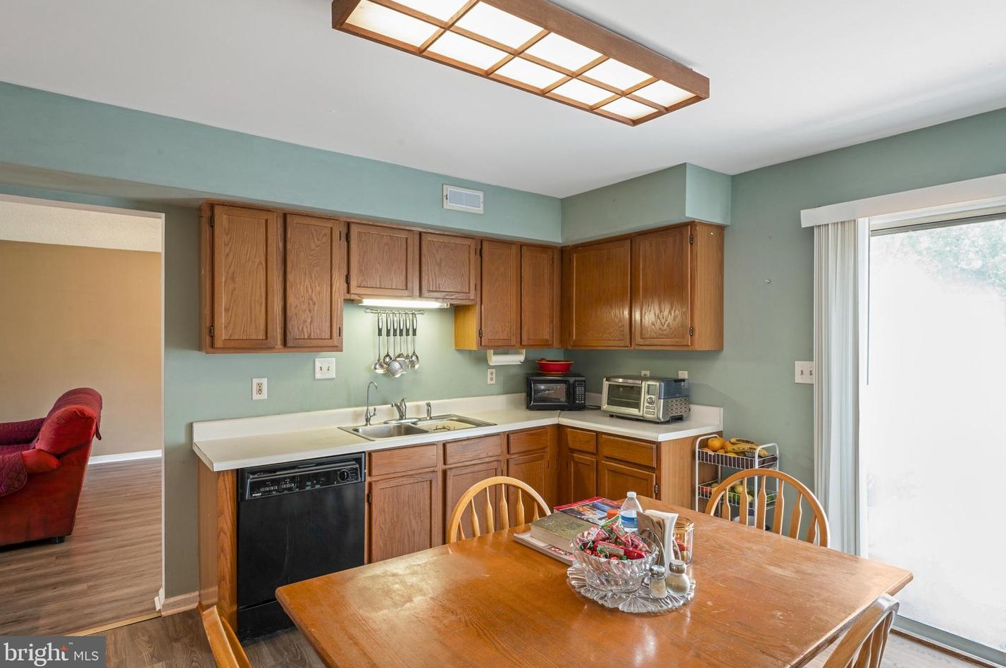 513 Clubhouse Way, Culpeper VA  22701-4294 exterior