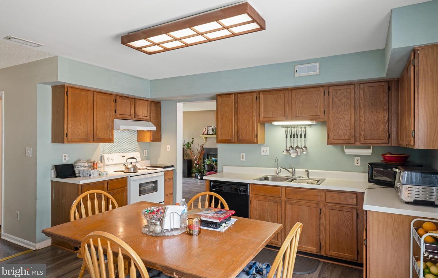 513 Clubhouse Way, Culpeper VA  22701-4294 exterior