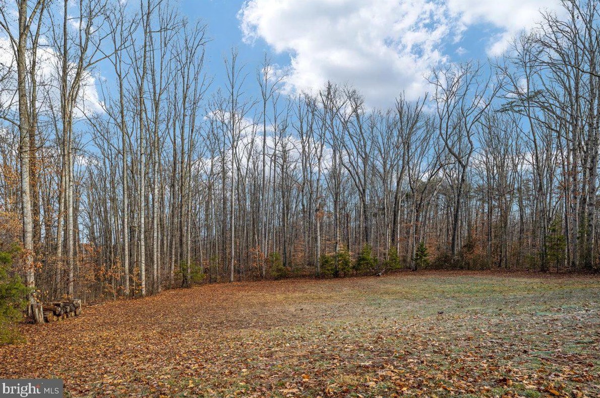19069 Merrimac Rd, Culpeper VA  22701-8037 exterior