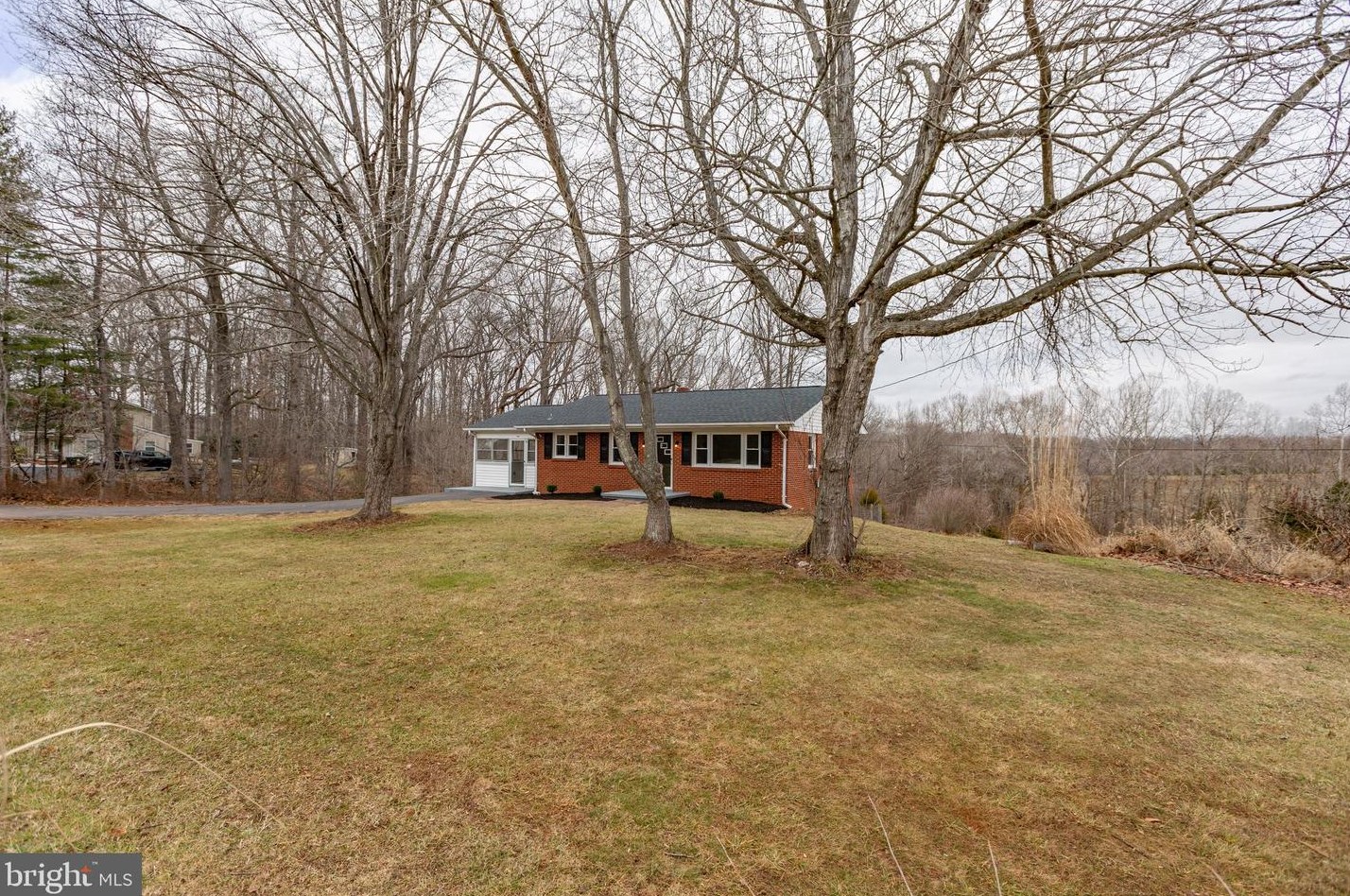 10555 Rixeyville Rd, Culpeper VA  22701-7161 exterior