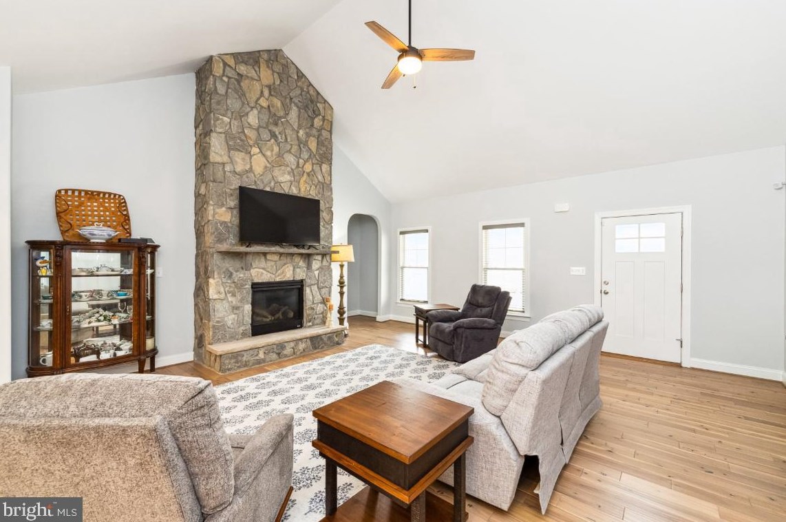 15061 Rillhurst Dr, Culpeper VA  22701-9720 exterior