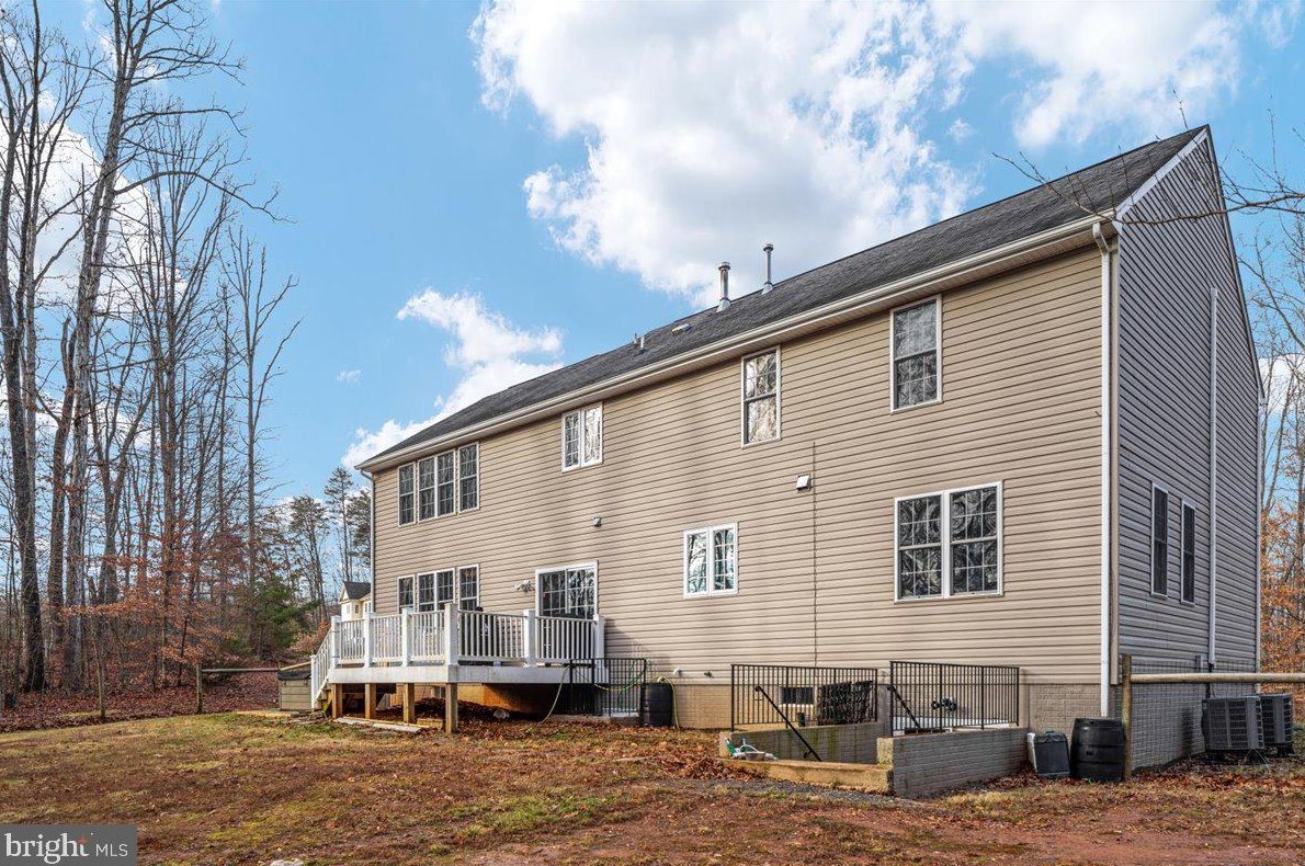 19069 Merrimac Rd, Culpeper VA  22701-8037 exterior