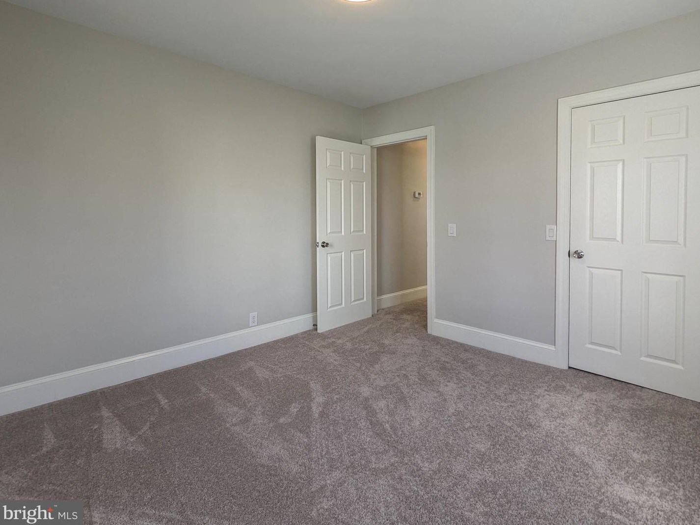 902 Hendrick St, Culpeper VA  22701-2204 exterior