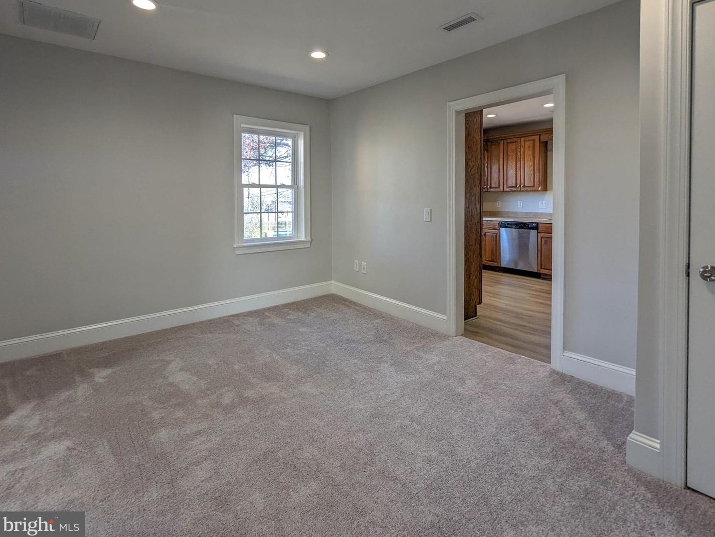 902 Hendrick St, Culpeper VA  22701-2204 exterior