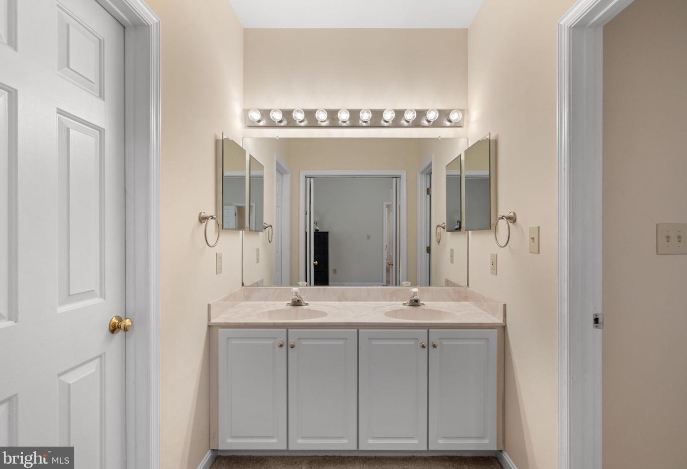 3410 Southampton Dr, Jeffersonton VA  22724-1748 exterior