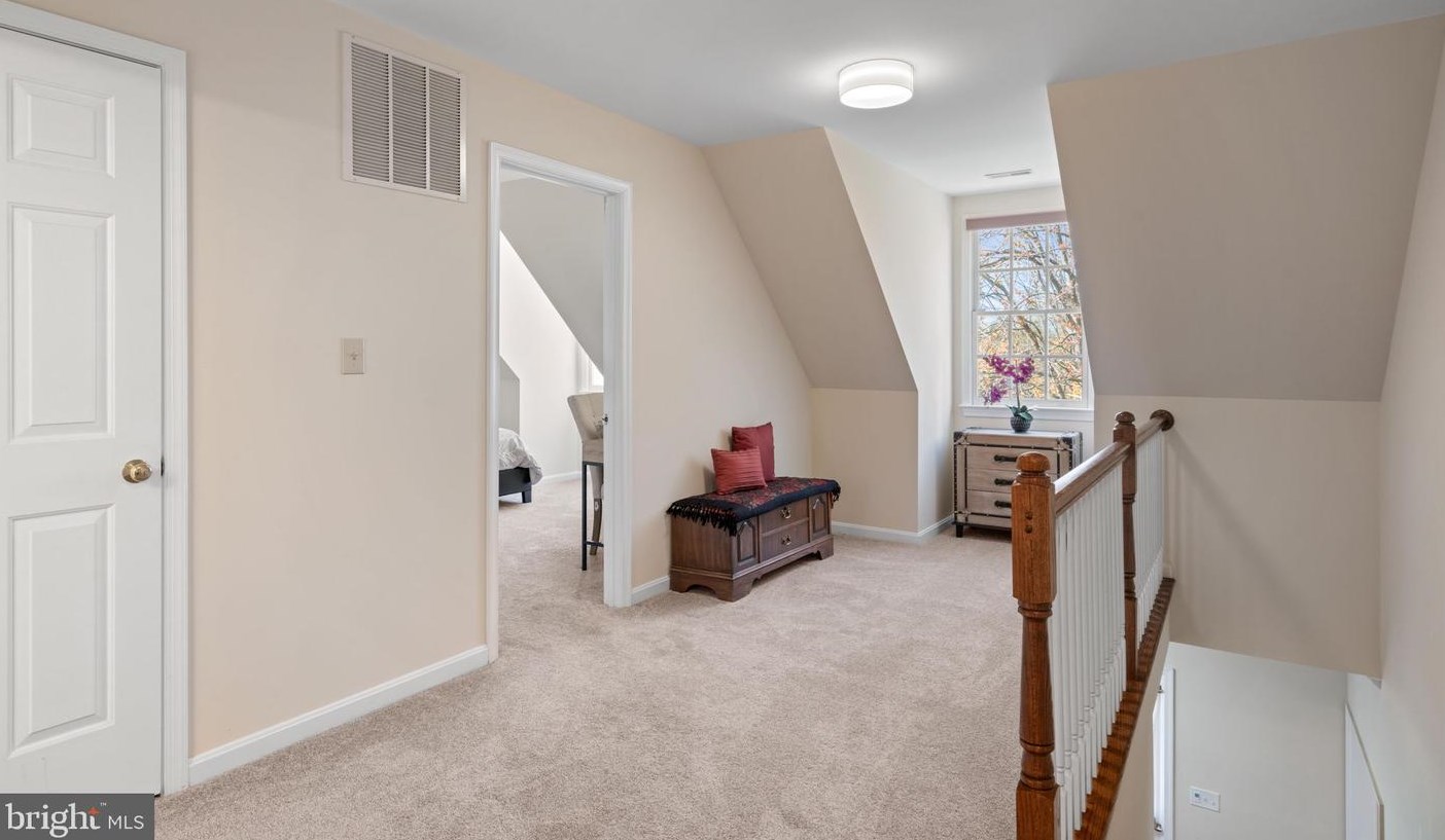 3410 Southampton Dr, Jeffersonton VA  22724-1748 exterior