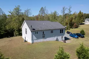 21281 Old Mill Rd, Culpeper, VA 22701 - Photo 9