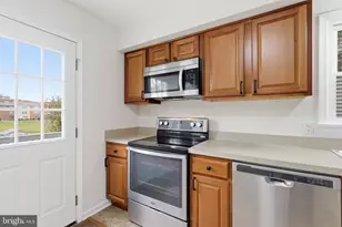 405 Willow Lawn Dr, Culpeper, VA 22701 - Photo 9