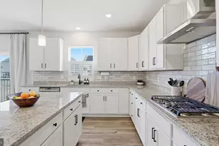 2124 Berwick Dr, Jeffersonton, VA 22724 - Photo 9