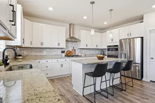 2124 Berwick Dr, Jeffersonton, VA 22724 - Photo 11