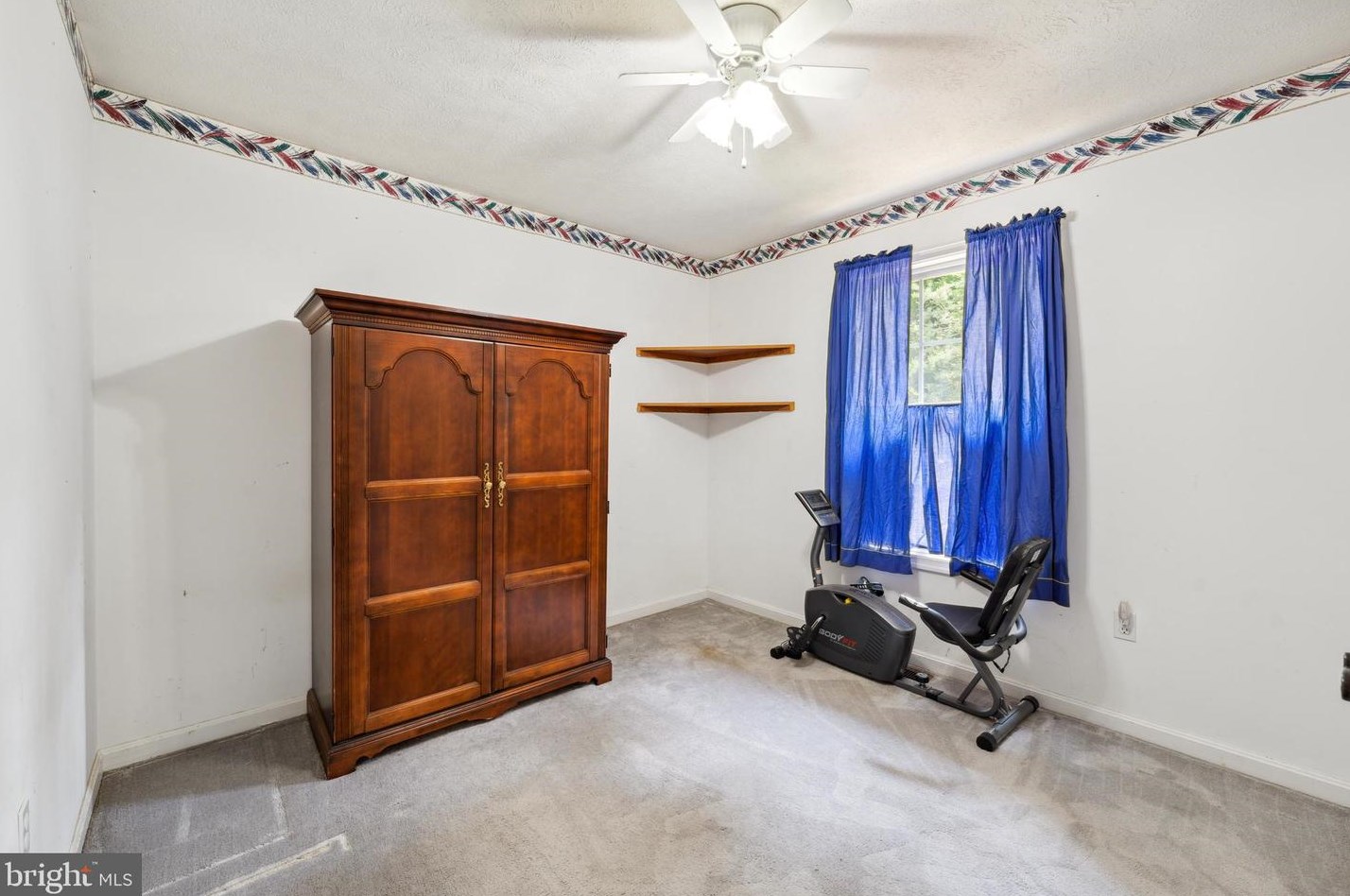 74 Albertson Ct, Ruther Glen VA  22546-1512 exterior