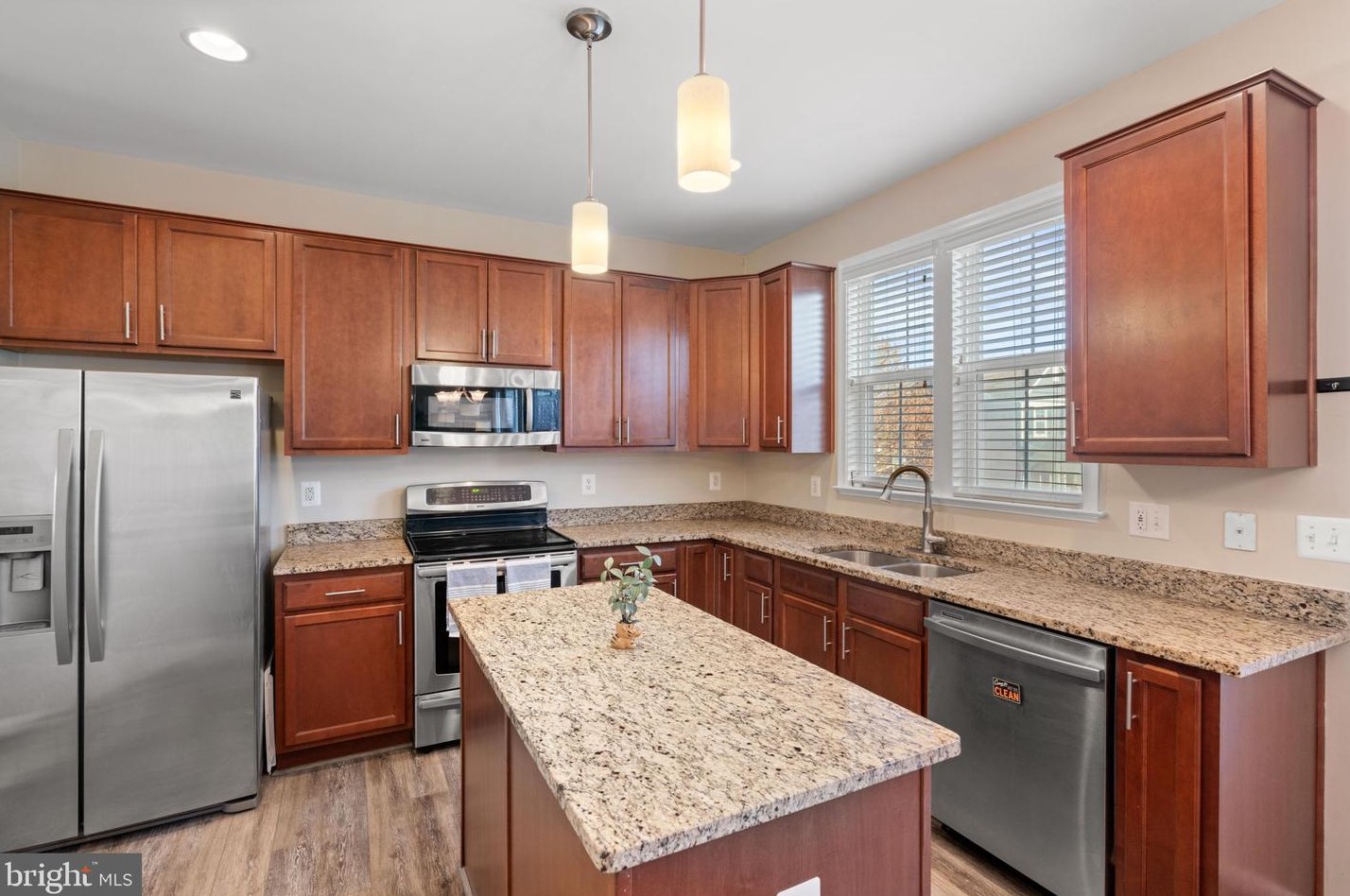 17215 Library Blvd, Ruther Glen VA  22546-5801 exterior
