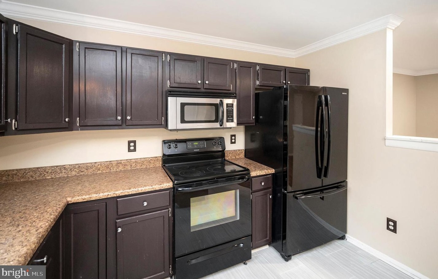 12216 Bunya Ln, Ruther Glen VA  22546-3547 exterior