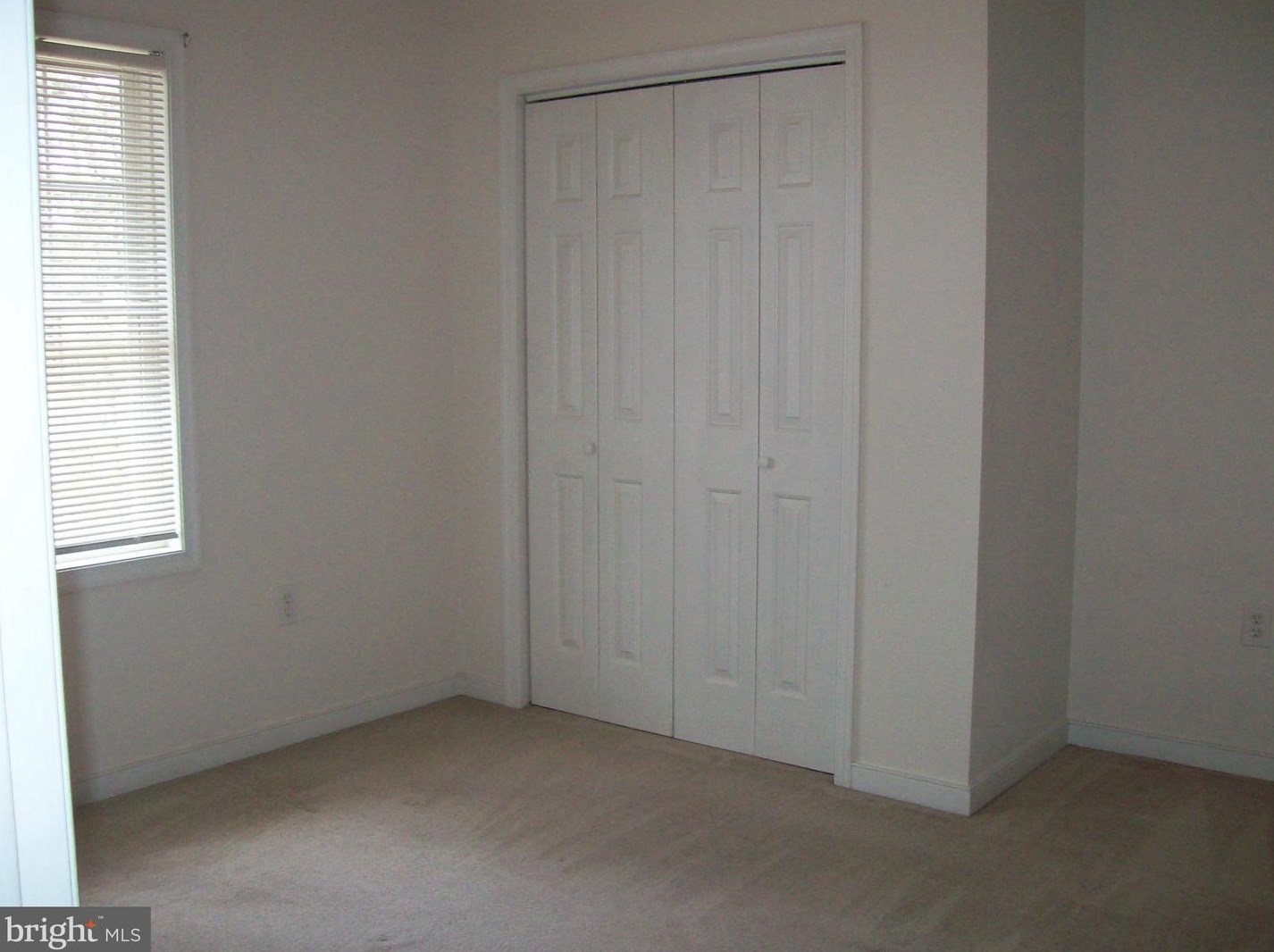 733 Glen Cove Dr, Ruther Glen VA  22546-1504 exterior