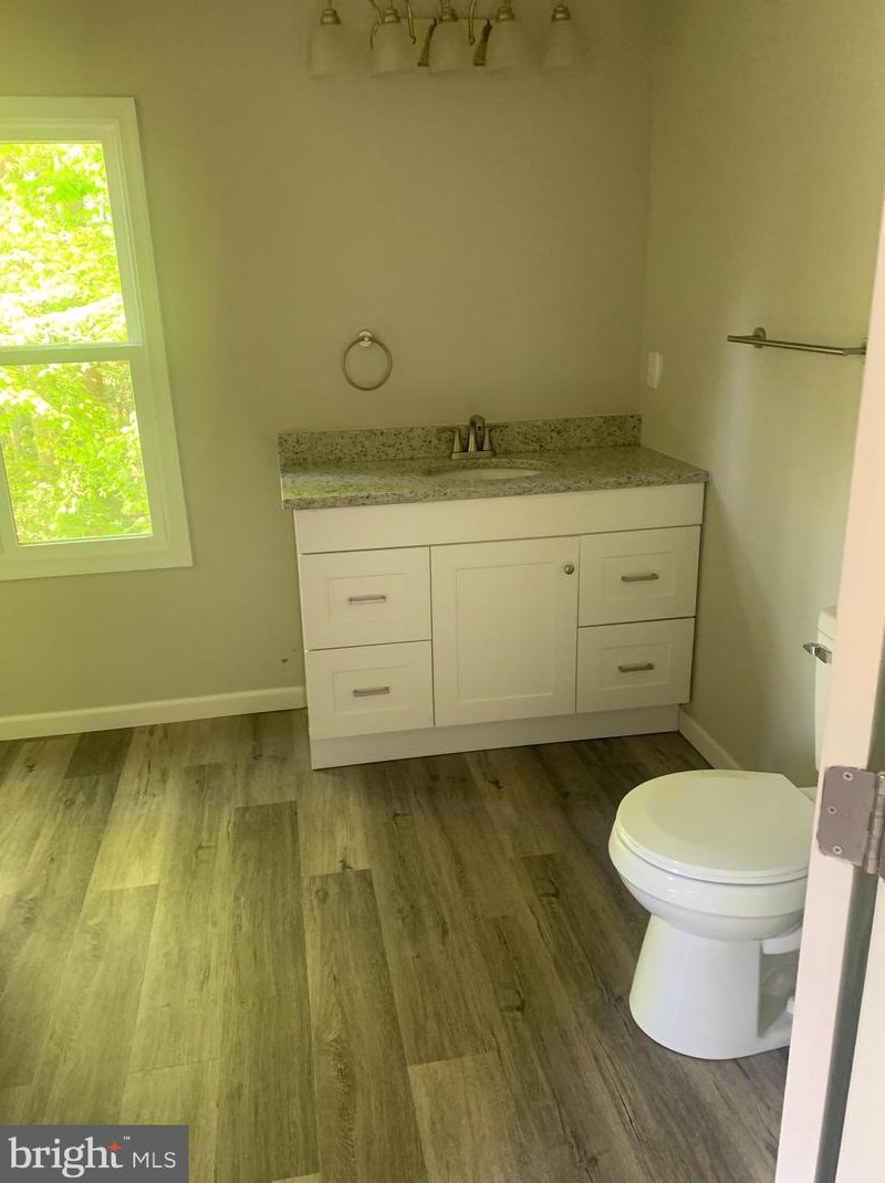 7422 Macedonia Rd, Woodford VA  22580-3315 exterior