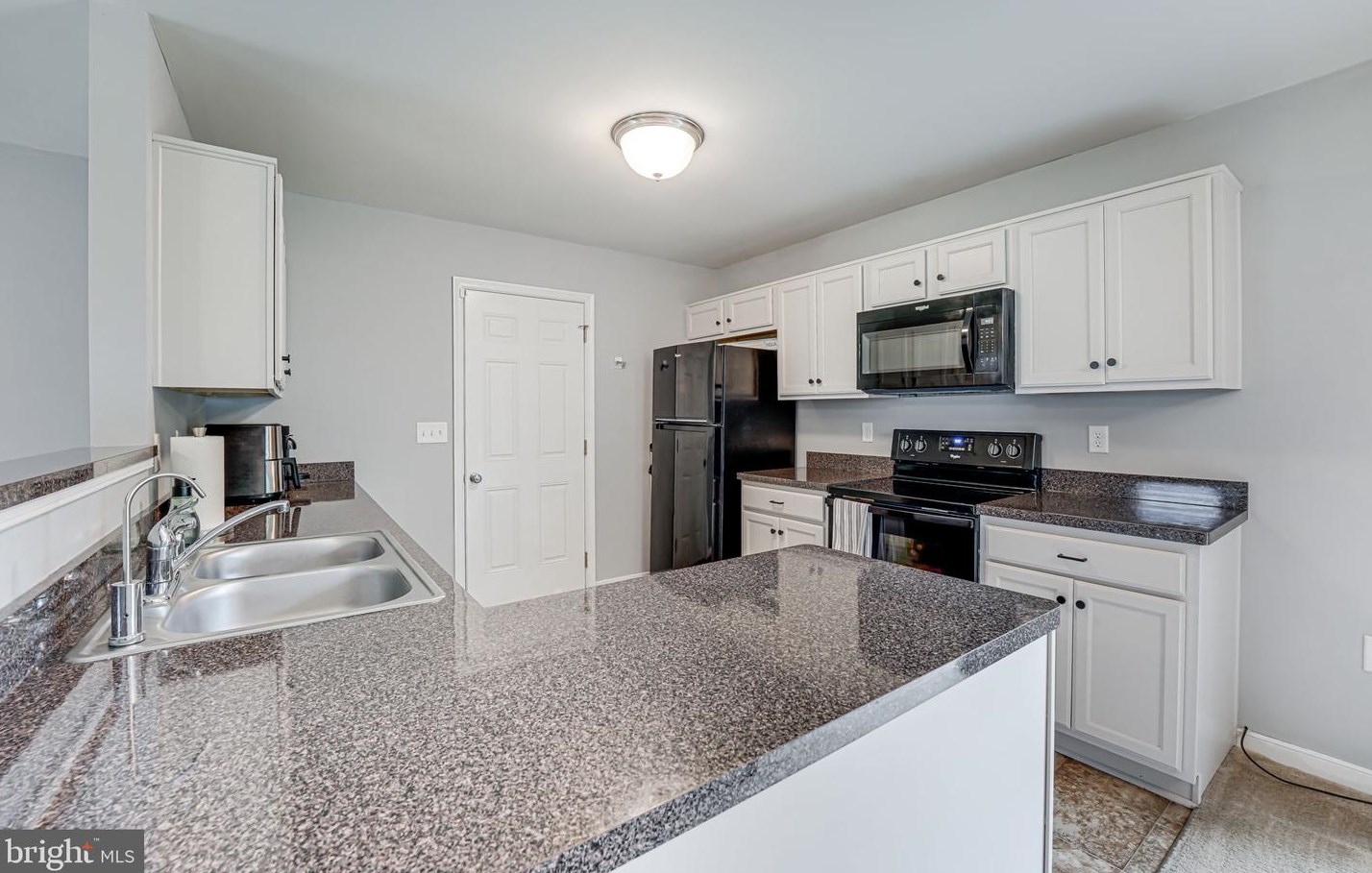 15196 Countyline Church Rd, Woodford VA  22580-2044 exterior