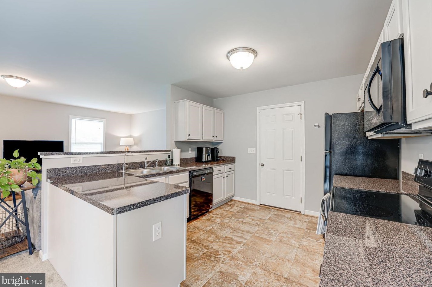 15196 Countyline Church Rd, Woodford VA  22580-2044 exterior