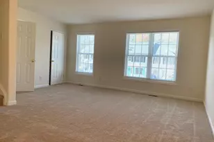 23039 Sir Barton Ct, Ruther Glen, VA 22546 - Photo 5