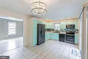 771 Lake Caroline Dr, Ruther Glen, VA 22546 - Photo 11