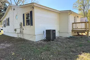 17201 Sarah St, Bowling Green, VA 22427 - Photo 5