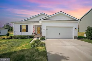 16032 Grant Ct, Bowling Green, VA 22427 - Photo 1