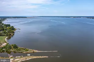 155 N Water Ln, Tappahannock, VA 22560 - Photo 17