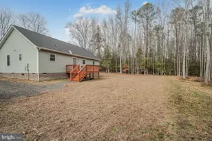 831 Rose Mt Rd, Hustle, VA 22476 - Photo 29
