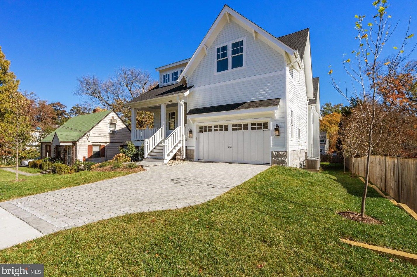 608 Jackson St, Falls Church VA  22046-2828 exterior