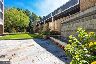 513 W Broad St, Falls Church, VA 22046 - Photo 43