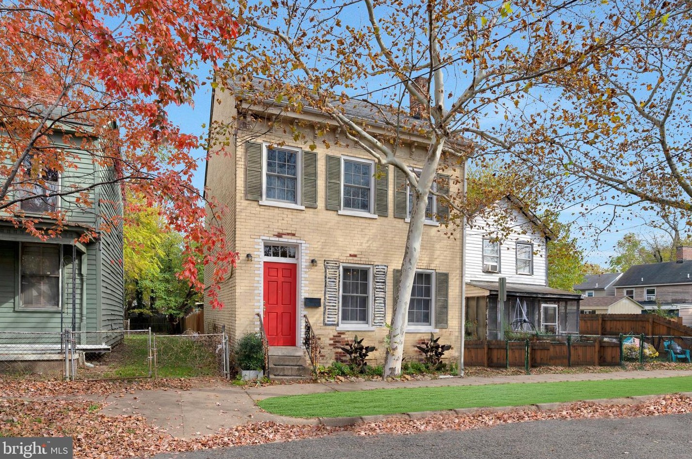 305 Prince Edward St, Fredericksburg VA  22401-6036 exterior