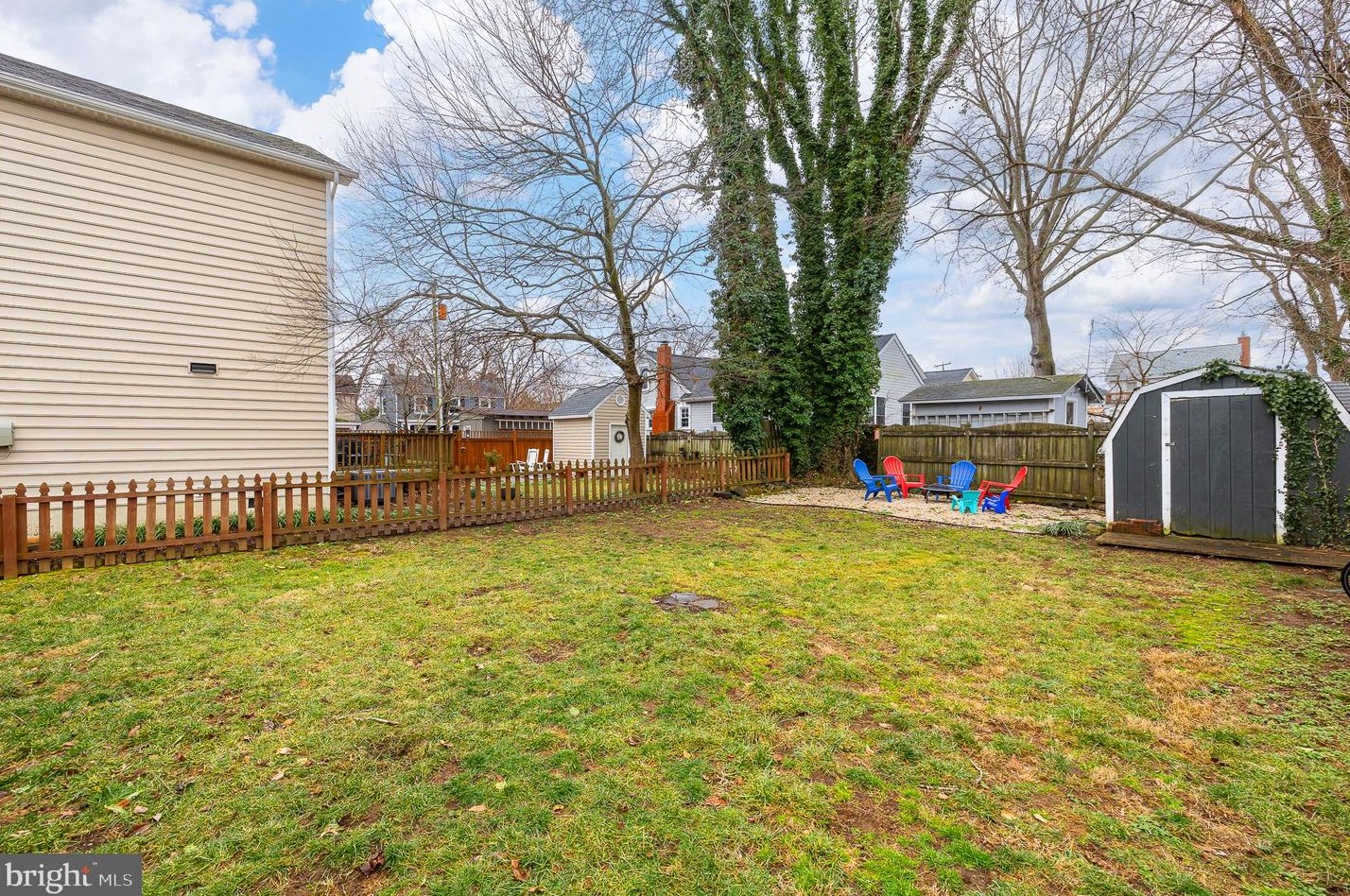 2622 Caroline St, Fredericksburg VA  22401-3229 exterior