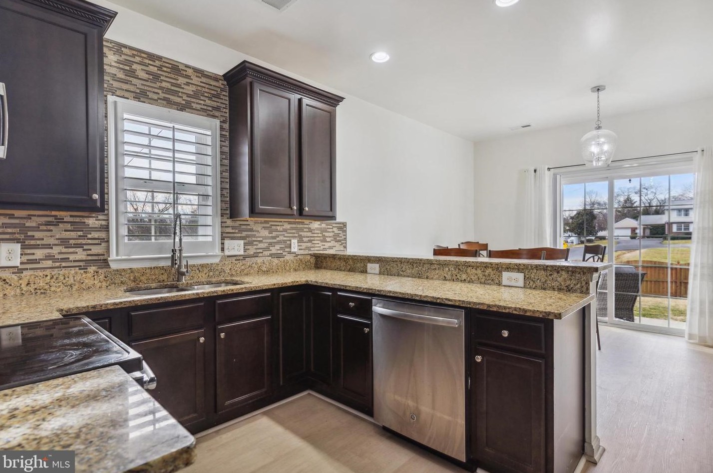 140 Ridgeway St, Fredericksburg VA  22401-2256 exterior