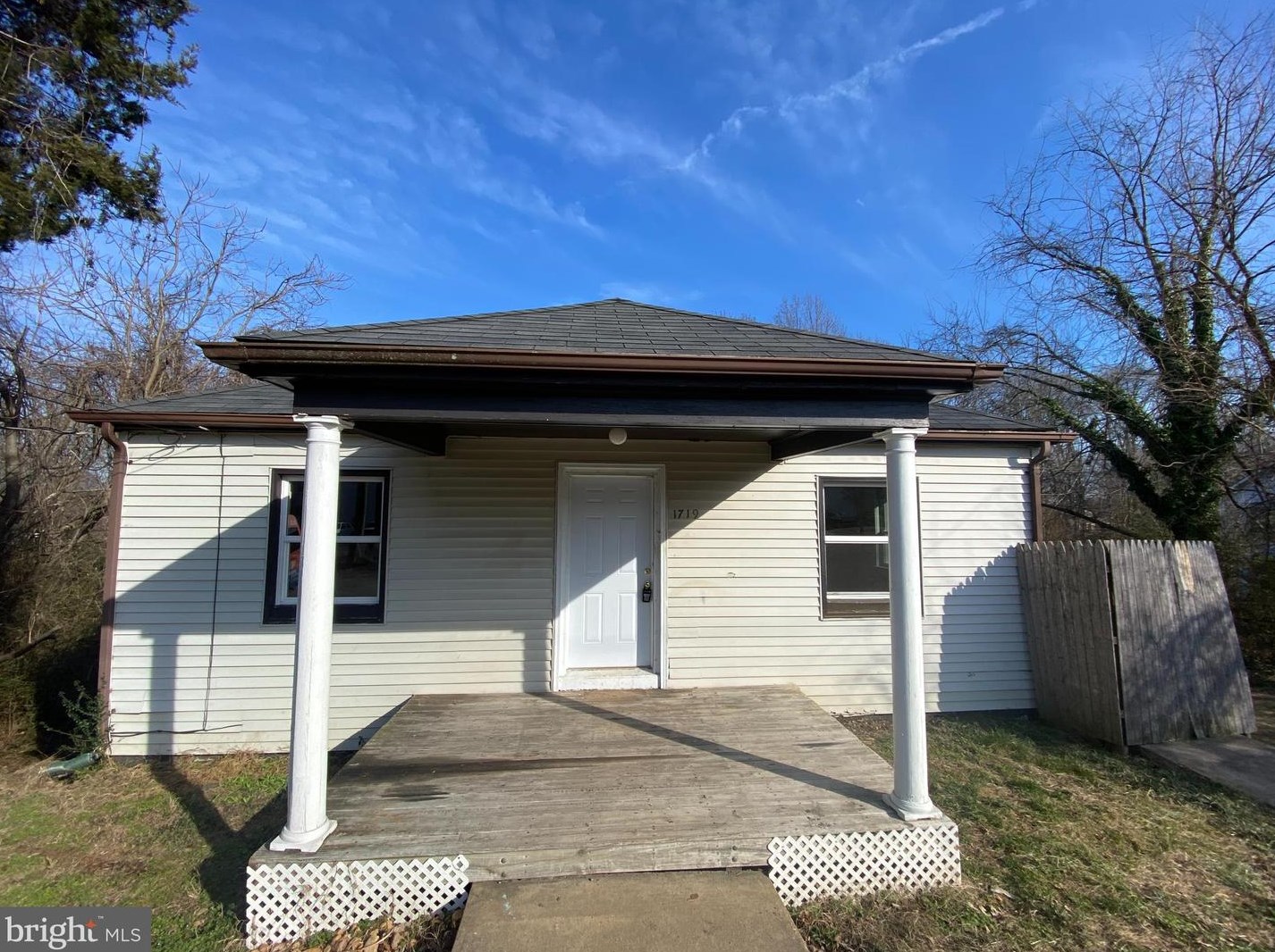 1719 Lafayette Blvd, Fredericksburg VA  22401-7021 exterior