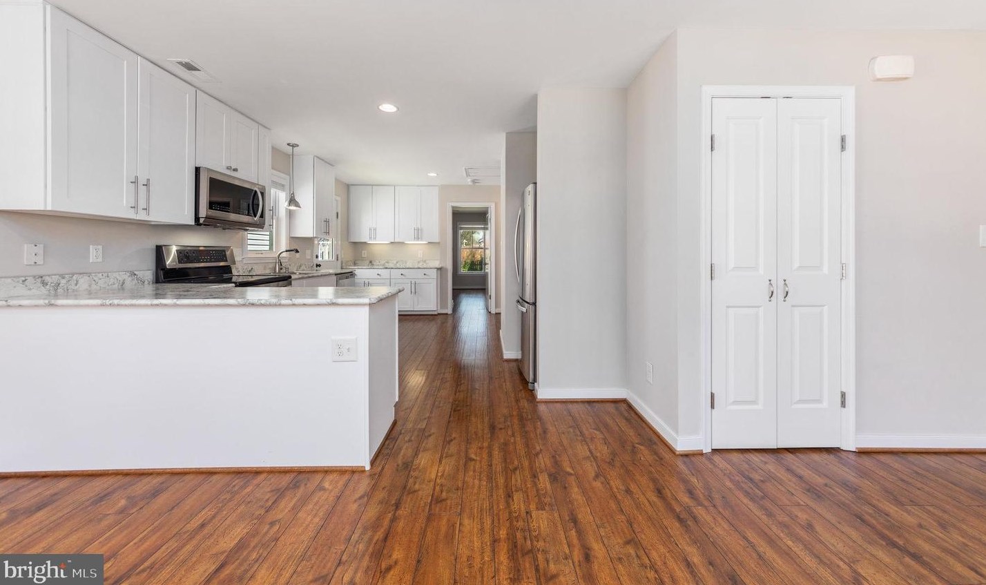 1805 Washington Ave, Fredericksburg VA  22401-3550 exterior