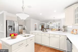 1001 Featherston Ct, Fredericksburg, VA 22401 - Photo 33