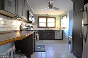 113 Hillcrest Dr, Fredericksburg, VA 22401 - Photo 9