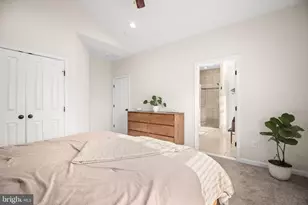 409 Dunmore St, Fredericksburg, VA 22401 - Photo 25