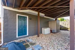 409 Dunmore St, Fredericksburg, VA 22401 - Photo 41