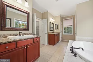 1019 E Kensington Cir, Fredericksburg, VA 22401 - Photo 41