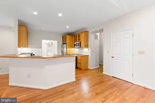 1010 Roberts Ct, Fredericksburg, VA 22401 - Photo 11